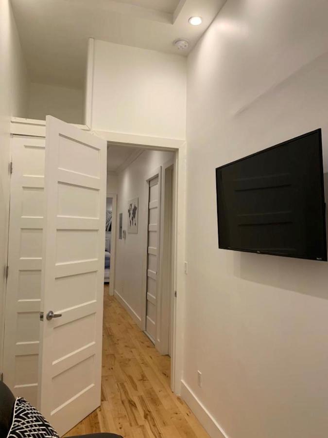 Newly Renovated Duplex Apartment 2 New York Exterior photo